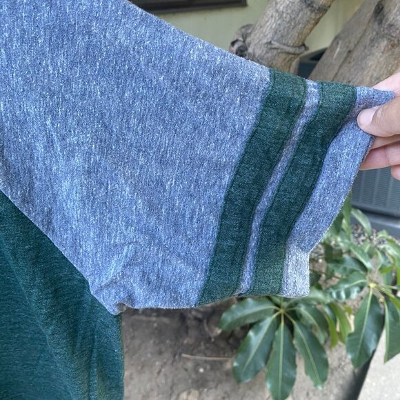 Women's Green Bay Packers Short Sleeved Jersey Shirt Size L - Picture 5 of 6